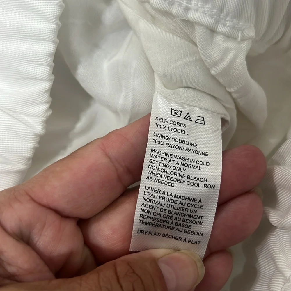 NWT Saks fifth avenue elasticized waist band white pull on pants size XL